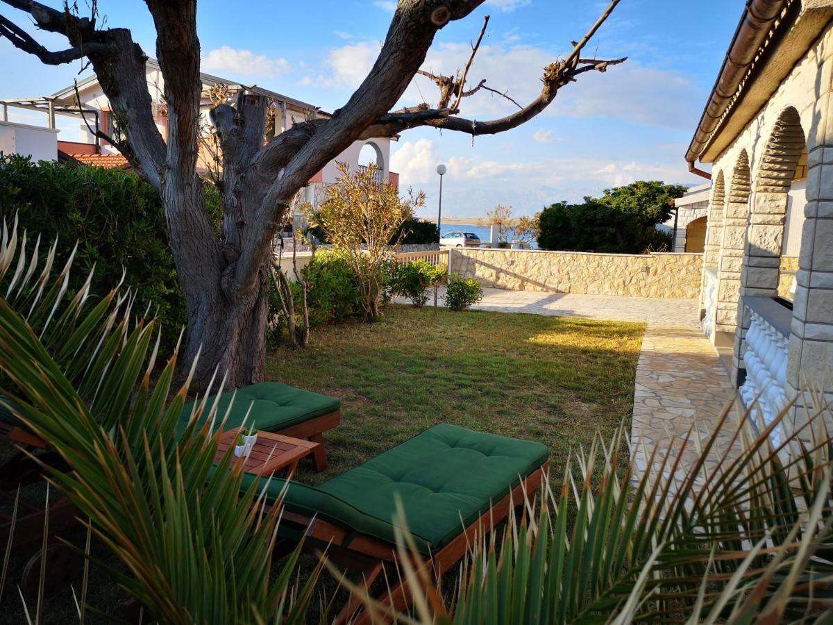 Holiday House Tara Villa Vir Ngoại thất bức ảnh